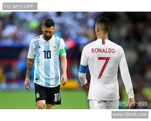 足球明星动态壁纸C罗带你领略足球魅力与激情的完美结合